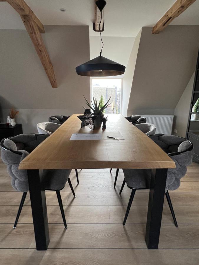 Stadslogies Het Leven Leeuwarden Bagian luar foto
